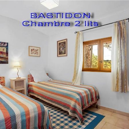 Bed and Breakfast Domaine L'Helion Taradeau Exterior foto