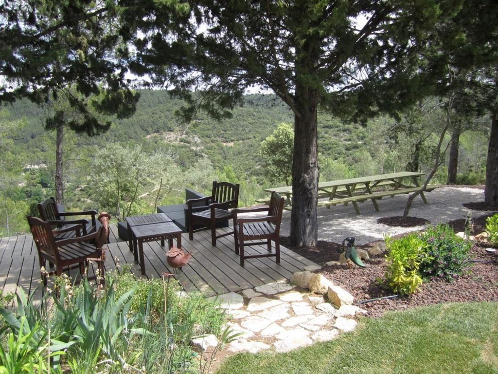 Bed and Breakfast Domaine L'Helion Taradeau Exterior foto