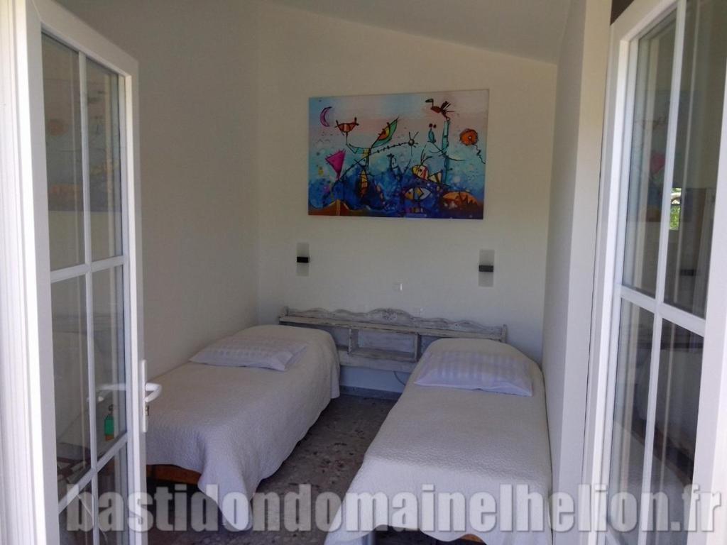 Bed and Breakfast Domaine L'Helion Taradeau Exterior foto