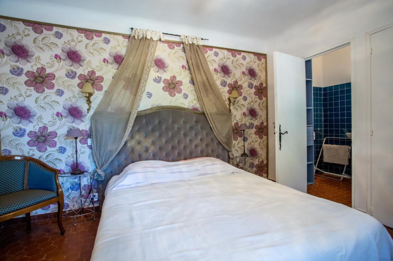 Bed and Breakfast Domaine L'Helion Taradeau Exterior foto